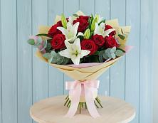 Букет цветов из:  Лилии и Розы в Видном