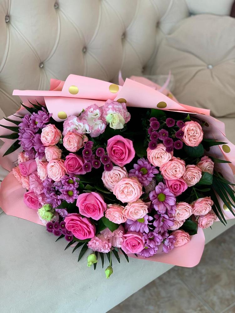 Букет цветов из: Хризантемы, Розы и Лизиантусы в Видном