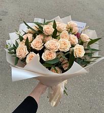 Букет Кремовые розы Латте в Видном
