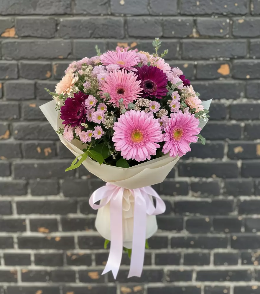 Букет цветов из: Герберы и Хризантемы в Видном