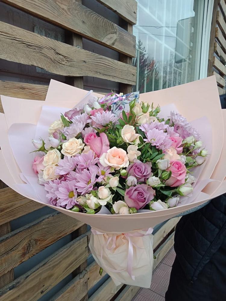 Букет цветов из: Розы и Хризантемы в Видном