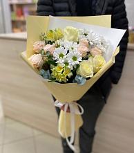 Букет цветов из:  Альстромерии, Розы и Хризантемы в Видном