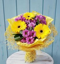 Букет цветов из:  Хризантемы и Герберы в Видном