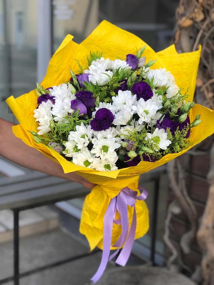 Букет цветов из: Ирисы, Хризантемы и Ромашки в Видном