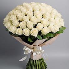Букет 101 беля роза Белоснежка в Видном