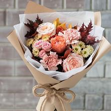 Букет цветов из:  Гвоздики, Хризантемы и Розы в Видном
