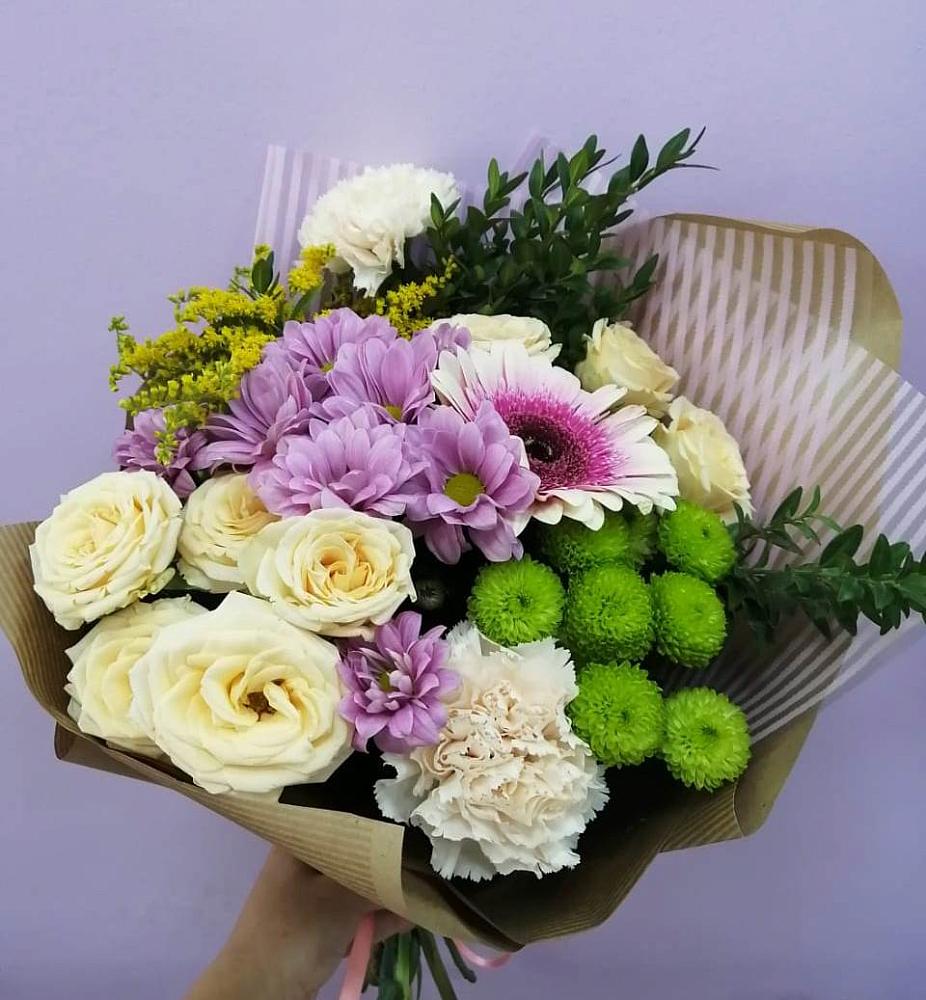 Букет цветов из: Хризантемы, Розы, Гвоздики и Герберы в Видном