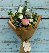 Букет цветов из:  Розы и Лизиантусы в Видном